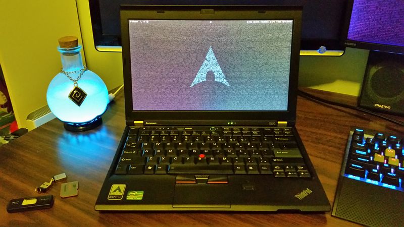 File:ThinkPadX220 20170713 234100.jpg